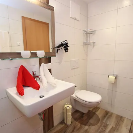Apartment Flat Near Shuttleberg